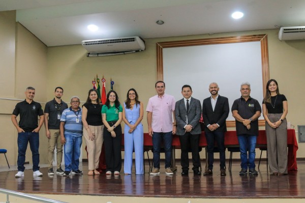 Prefeitura de Parintins e Corregedoria-Geral de Justiça promovem a ação “Registre-se”, com expedição de documentos e casamento civil coletivo