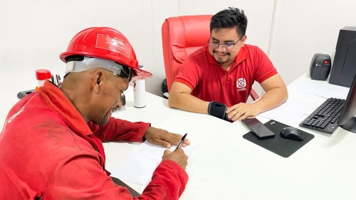 Garantido antecipa pagamento e beneficia mais de 200 trabalhadores do galpão