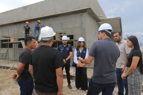 Equipe do Ministério da Saúde realiza visita na obra do Samu Parintins