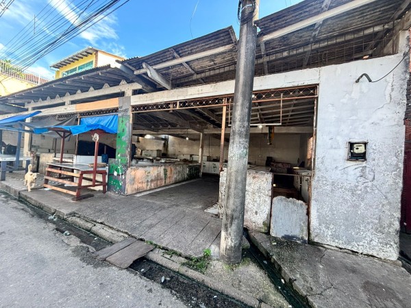 Vereador Cabo Linhares solicita reforma urgente para a Feira de Peixes do bairro da Francesa
