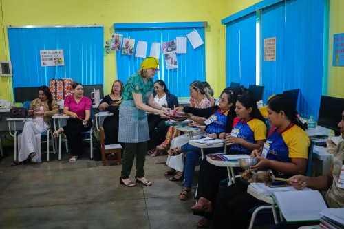 Semed conclui segundo ciclo formativo do ProLEEI voltado à educação infantil em Parintins