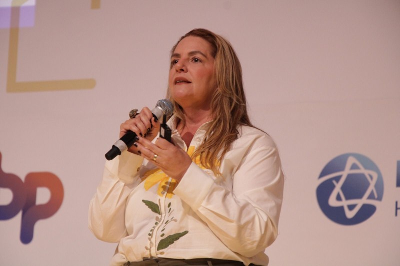 Avanços da saúde no Amazonas são destaque em apresentação de Nayara Maksoud no Congresso Norte e Nordeste de Gestão do SUS