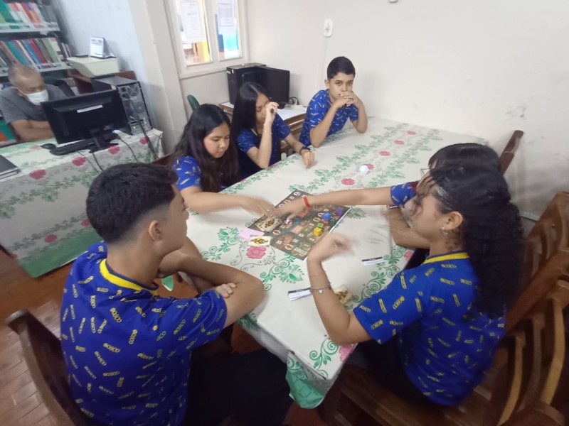 Escola Estadual Senador João Bosco, de Parintins, supera milhares de inscritos e é a única do AM na final da Olimpíada Brasileira de Sociologia