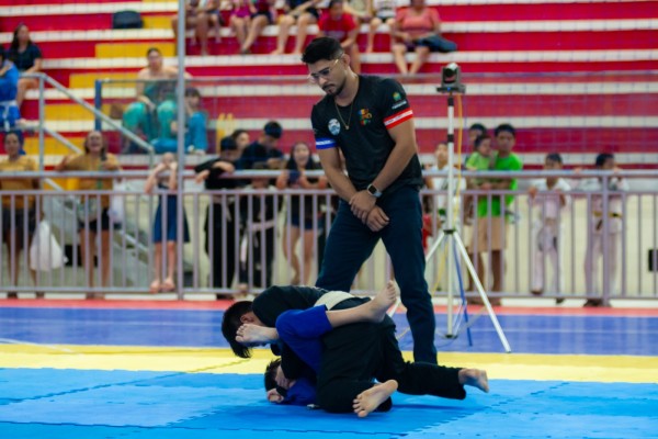 Prefeitura realiza I Campeonato “Eu Amo Parintins” de Jiu-Jitsu de Base e celebra sucesso do evento de luta