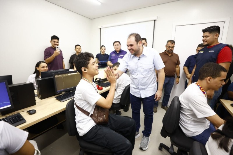 Governador Roberto Cidade inaugura oitava escola do Cetam em Manaus e lança edital para cursos presenciais na unidade