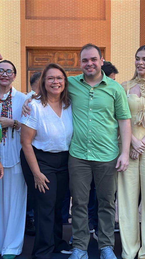 Vereadora Márcia Baranda acompanha agenda do governador Roberto Cidade em Parintins