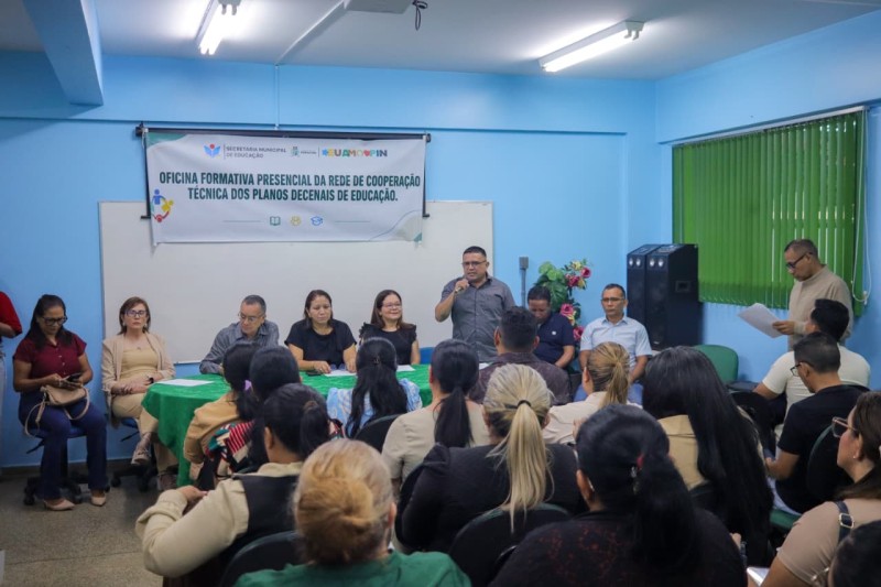 Parintins reúne municípios vizinhos em oficina formativa para elaboração de planos decenais da educação