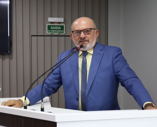 Cabo Linhares propõe Sessão Especial em alusão ao Dia das Crianças na Câmara de Parintins