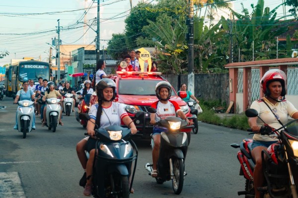Carreata da Vitória celebra recorde histórico de Parintins nos JEAs 2026
