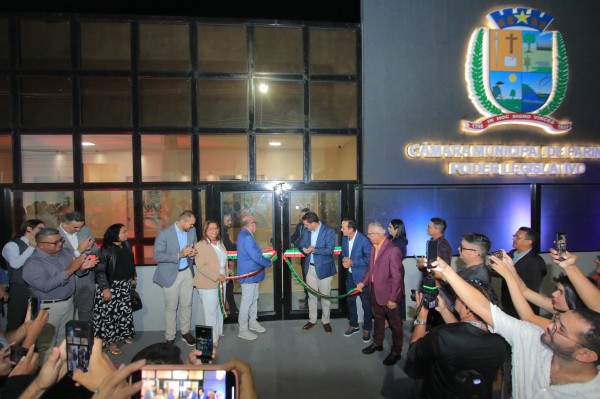 Câmara de Parintins entrega novo prédio do Legislativo e inaugura nova fase de modernização e fortalecimento institucional