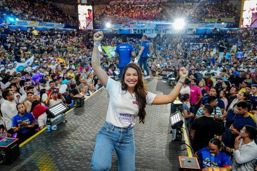 Brena Dianná oficializa candidatura à reeleição como deputada estadual em evento da Federação União Progressista
