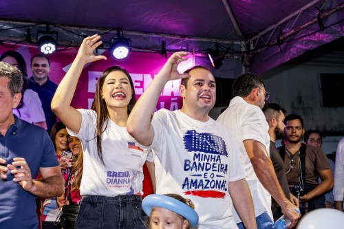 Brena Dianná aposta no diálogo com as comunidades e reúne mais de mil pessoas no Armando Mendes, em Manaus