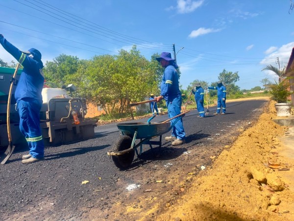 Prefeitura de Parintins mantém trabalhos de infraestrutura em andamento no Pascoal Alaggio