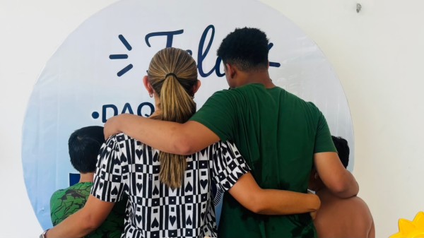 Parintins celebra marco histórico com primeira adoção tardia de adolescente acolhido pelo SAICA