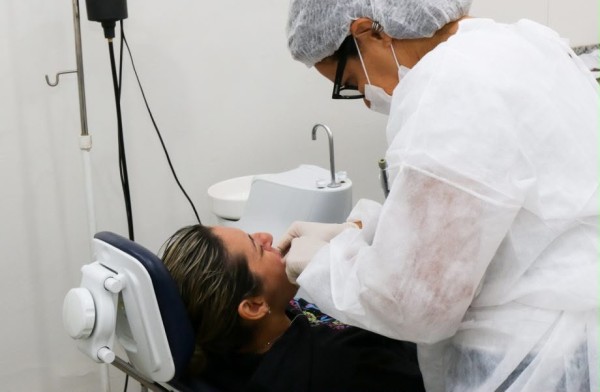 Vereadora Márcia Baranda solicita implantação de Centro de Especialidades Odontológicas na Vila Amazônia