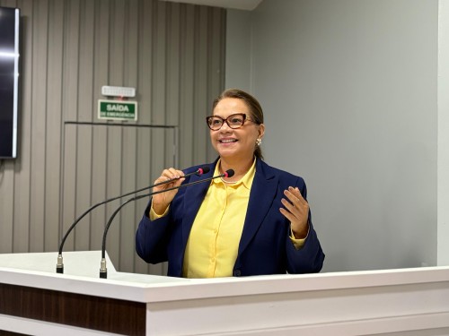 Vereadora Márcia Baranda propõe pontos gratuitos de hidratação na Praça dos Bois para praticantes de atividades físicas em Parintins
