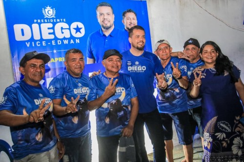 Família Azevedo que deu forma ao Boi de Pano agora dá seu voto a Chapa 2: Diego e Edwan