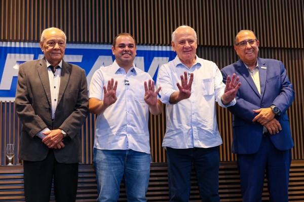 Roberto Cidade defende diálogo com indústria e novas matrizes econômicas para gerar emprego e renda no Amazonas