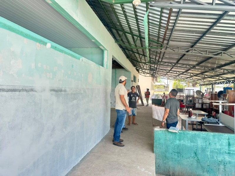 Escola Minervina Reis passa por reforma na comunidade Bom Socorro, no Zé Açu