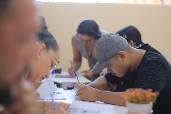 Prefeitura de Parintins prorroga inscrições para II edição do cursinho pré-vestibular Eu Amo Parintins até sábado dia 19