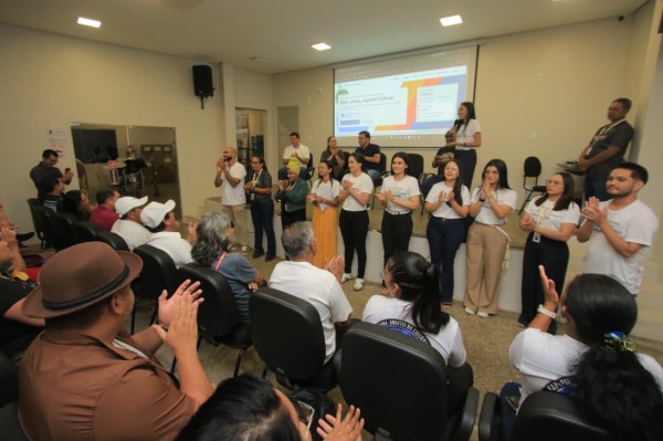 Prefeitura de Parintins inicia análise de projetos inscritos nos editais da Política Nacional Aldir Blanc