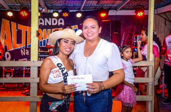 Isa Bruna Araújo é eleita Garota Peixe Liso na 30ª edição do evento no Paraná do Espírito Santo de Cima