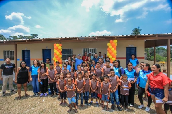 Prefeito Mateus Assayag encerra maratona do aniversário de Parintins com mais de 60 obras entregues desde o início de sua gestão