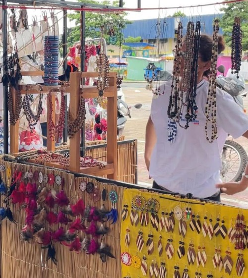 Vereadora Márcia Baranda propõe diretrizes de apoio econômico a mulheres em situação de violência