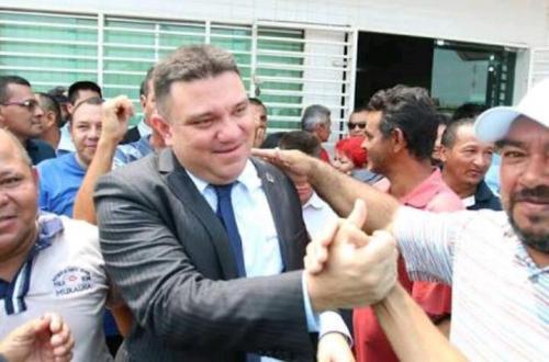 Prefeito de Autazes briga na justiça para anular atos ilegais deixados pela gestão anterior