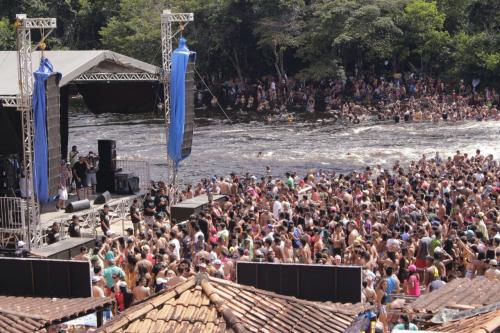 Dorgival Dantas e mais 15 Bandas no Carnaval de Presidente Figueiredo 