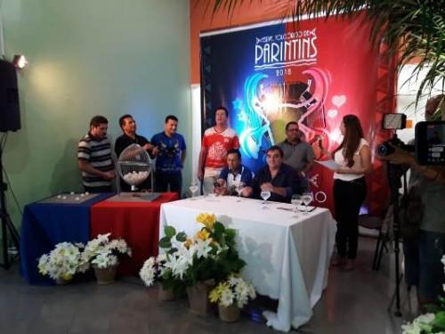 Caprichoso abre e Garantido fecha noite 1 do Festival 2018 