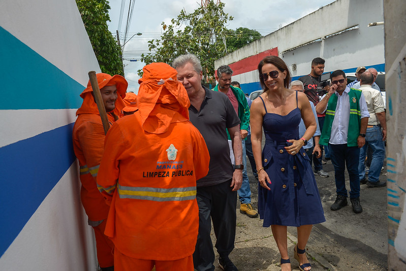 A ilumina&ccedil;&atilde;o LED al&eacute;m de mais eficiente, garante maior luminosidade e sensa&ccedil;&atilde;o de seguran&ccedil;a