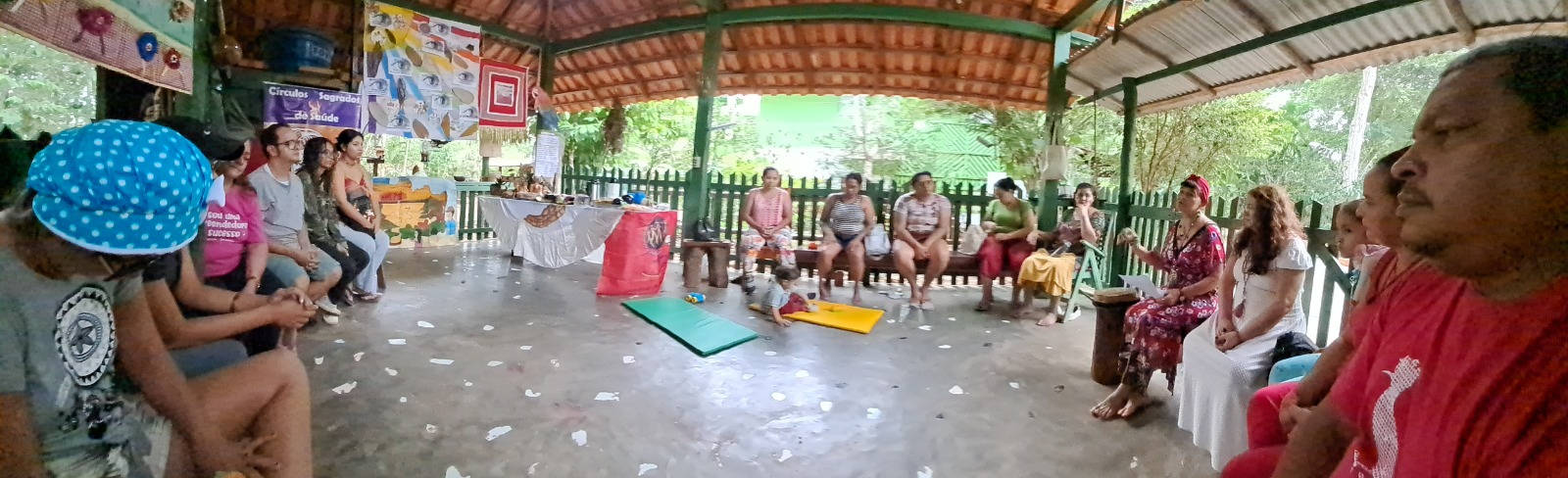 Círculo amplia diálogos sobre Vigilância Popular e cuidados com a saúde. Foto: Floriano Lins